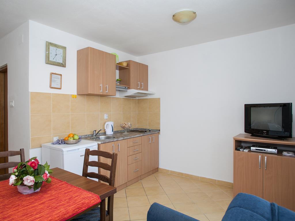 Daria Apartments Kotor Zimmer foto